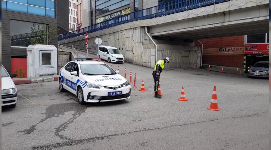 Karabük’te bazı cadde ve sokaklara araç park yasağı getirildi