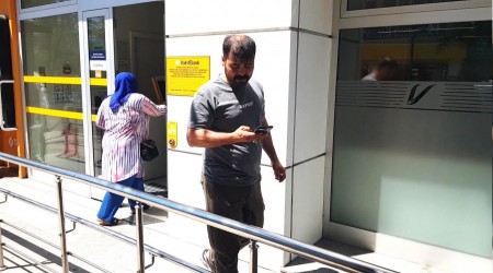 Kendisini arayan 'sahte polise' inand, bin 500 dolarndan oldu