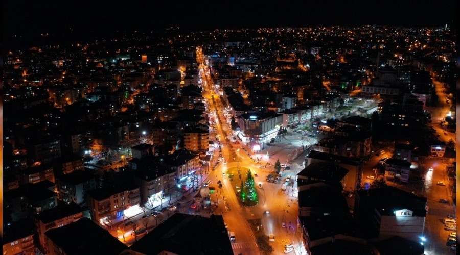 Safranbolu'da yeni yıl süslemeleri drone ile görüntülendi