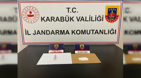Uyuturucu operasyonlarnda 3 kii yakaland