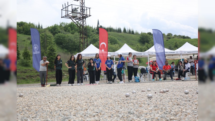 Karabkte ilk kez dzenlenen Bocce Blge ampiyonas devam ediyor