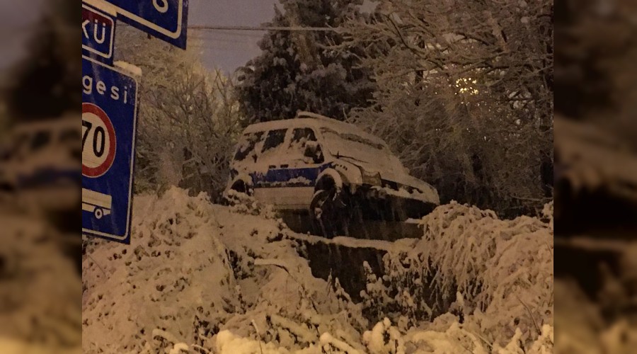 Buzlanma kazaları beraberinde getirdi