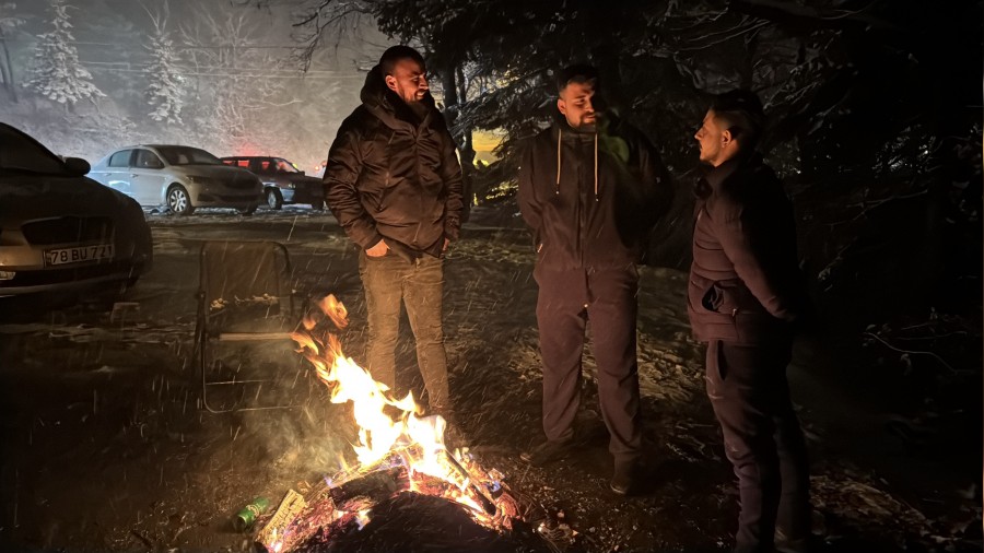 Kar ya����n� duyan solu�u burada ald�