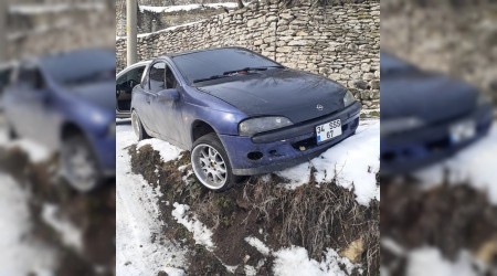 Kar yznden iki ayr kaza meydana geldi
