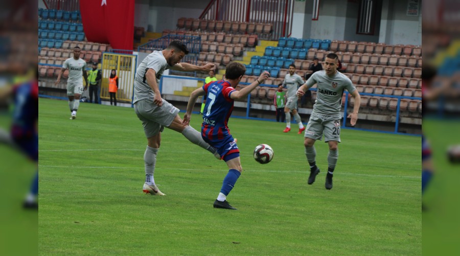 Spor Toto 1. Lig: Kardemir Karabkspor: 1 - Gaziehir Gaziantep: 6 