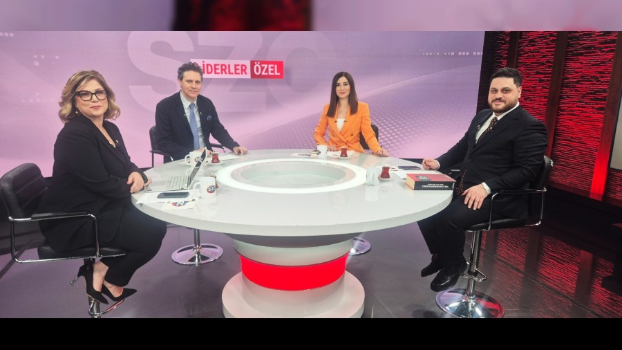 "Laiklik insanlar�n dinini ya�ama h�rriyetidir"