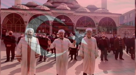 mamlarn vatandalarla birlikte okuduu stiklal Mar byk beeni toplad