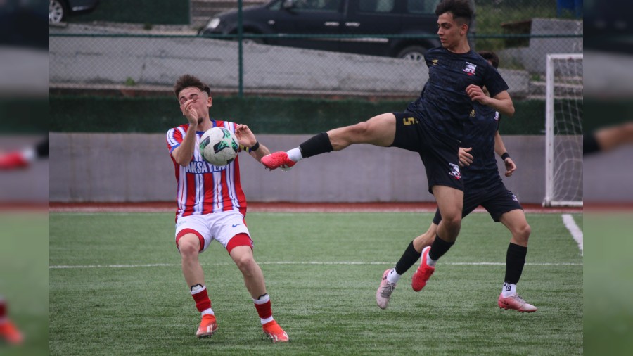 U18 Trkiye Futbol ampiyonas Karabkte balad