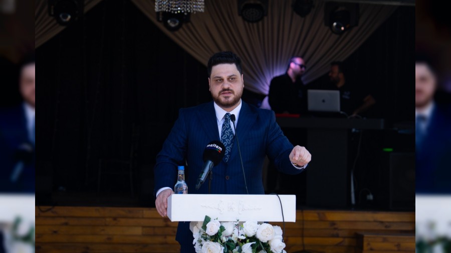 Halkn gerek gndemi ne yeni anayasa, ne alm. Halkn gerek gndemi geim