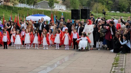 Karabkte 23 Nisan kutlamalar