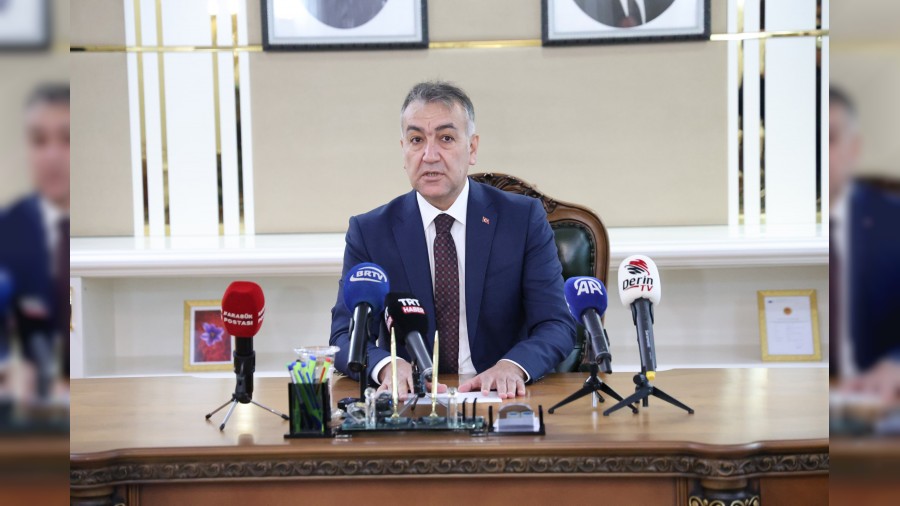 Vali �a�atay, Karab�k'te g�revine ba�lad�